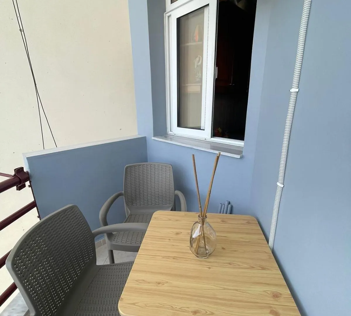 Amos Apartment Sarande