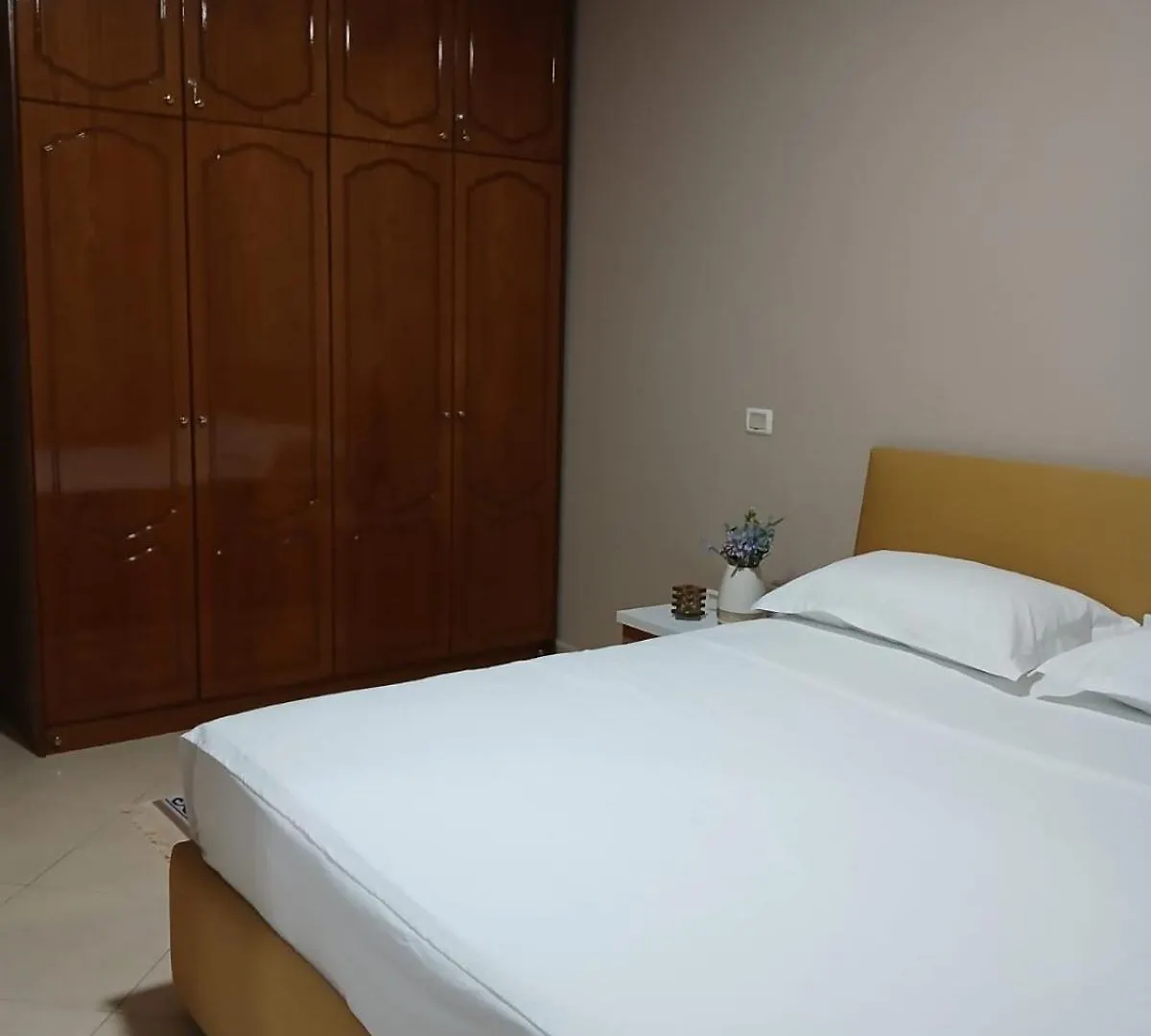 Amos Apartment Sarande Albania